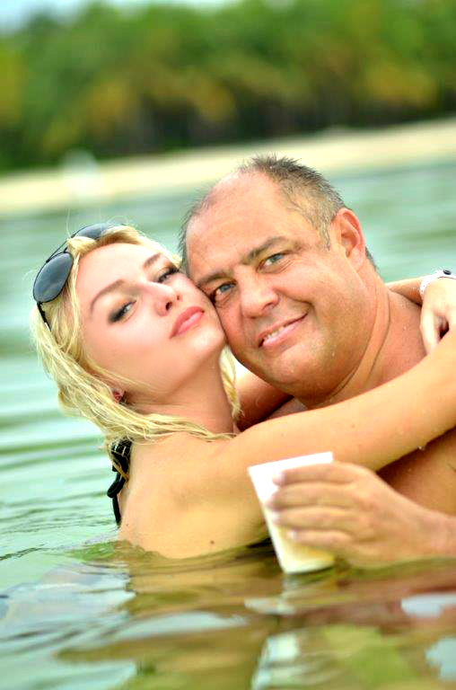 Nastya & Alex